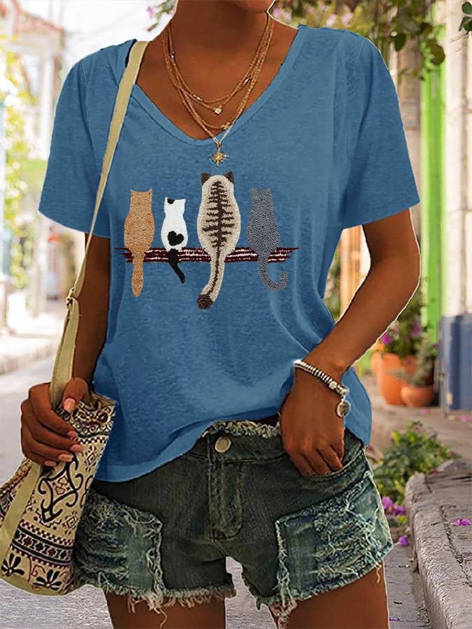 Women's Cat Back Pattern Print V-Neck T-Shirt