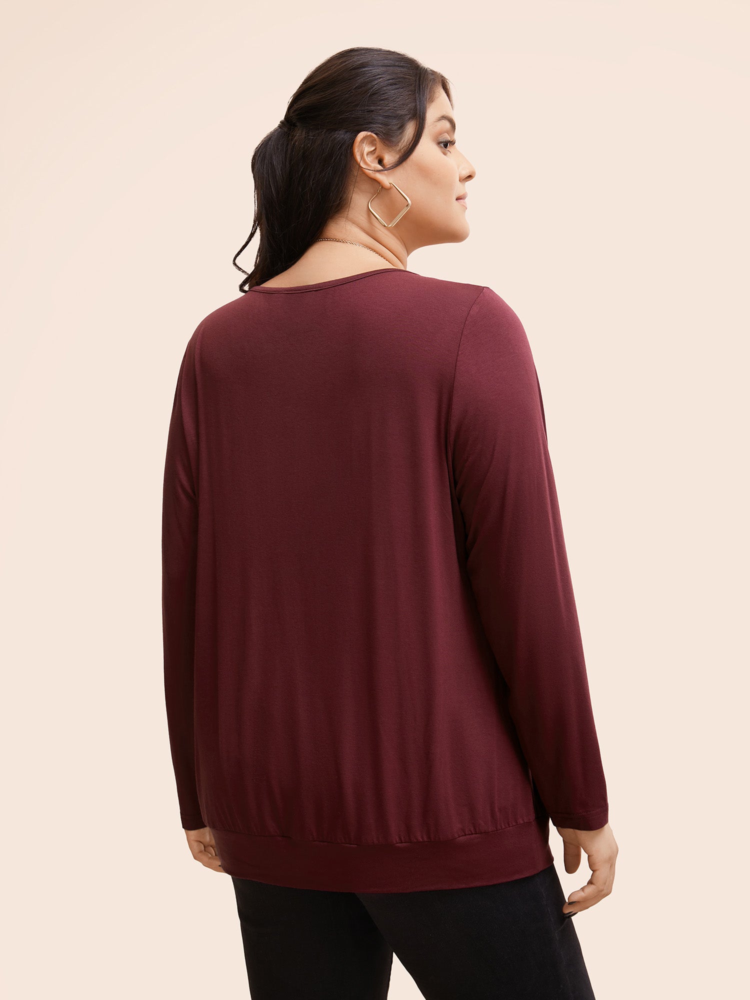 Plain Pleated Round Neck T-shirt