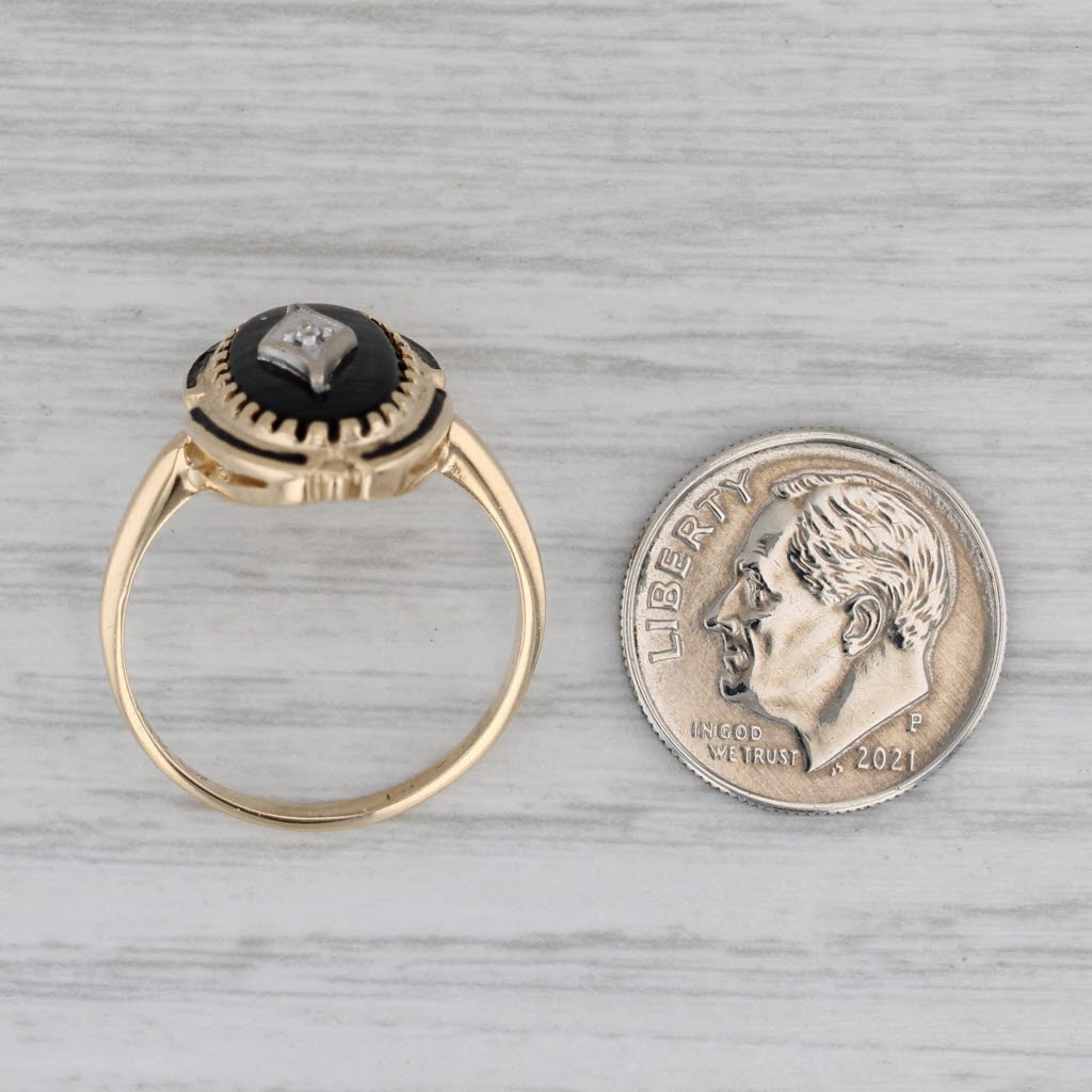 Vintage Oval Onyx Diamond Signet Ring 10k Yellow Gold Size 8