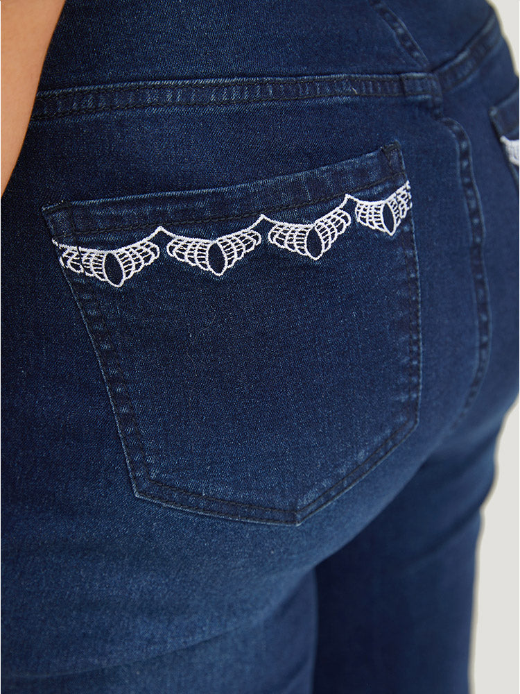 Very Stretchy High Rise Dark Wash Embroidery Back Jeans