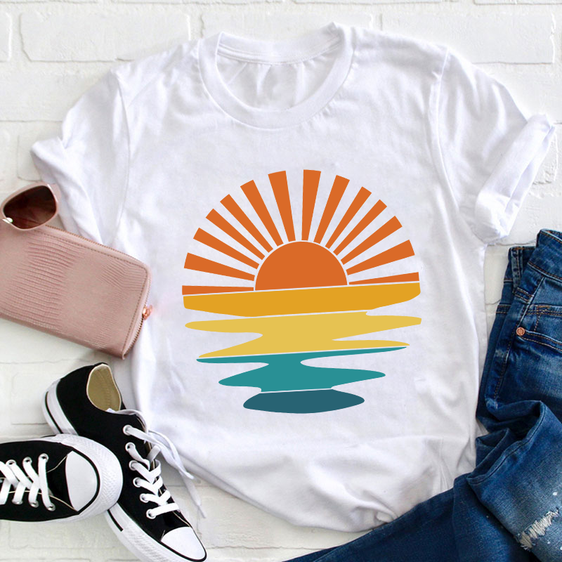 Retro Sunset Rays Wavy Teacher T-Shirt