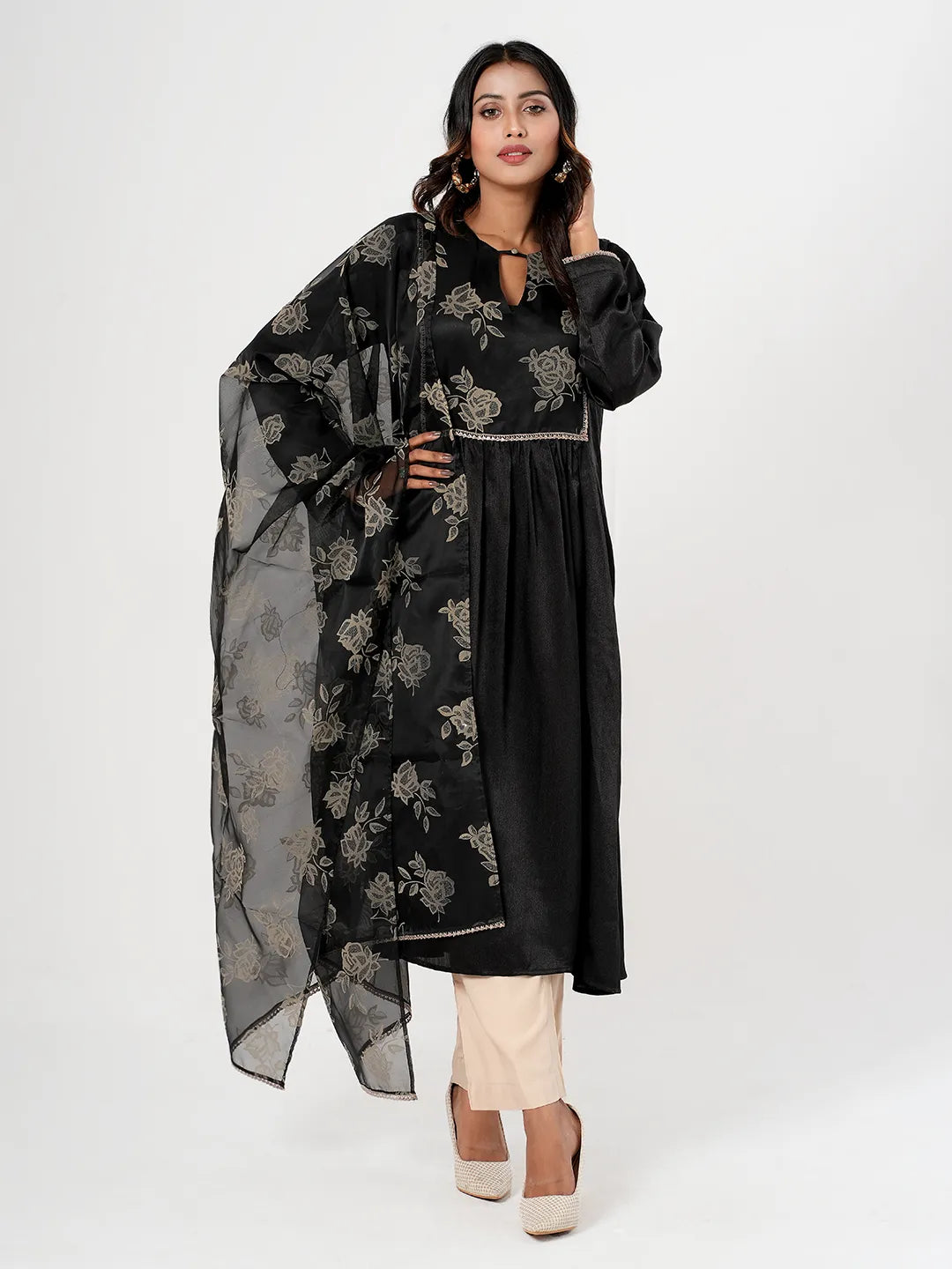 Salwar kameez Dupatta