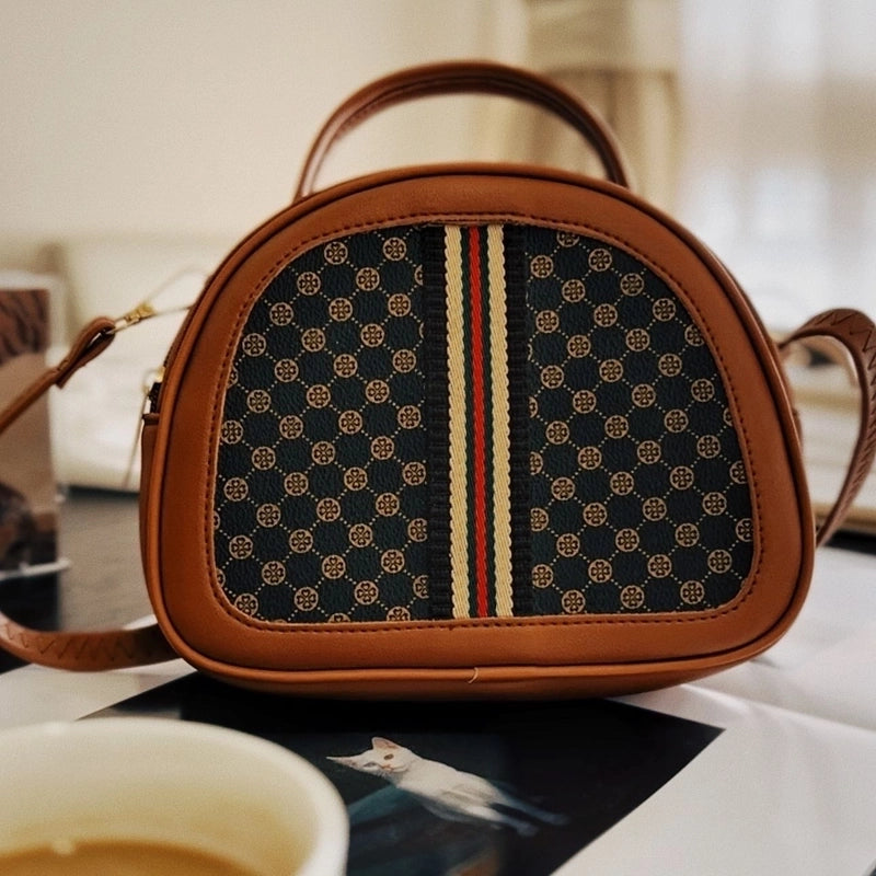 Women's Medium Pu Leather Monogram Argyle Vintage Style Classic Style Semicircle Zipper Crossbody Bag