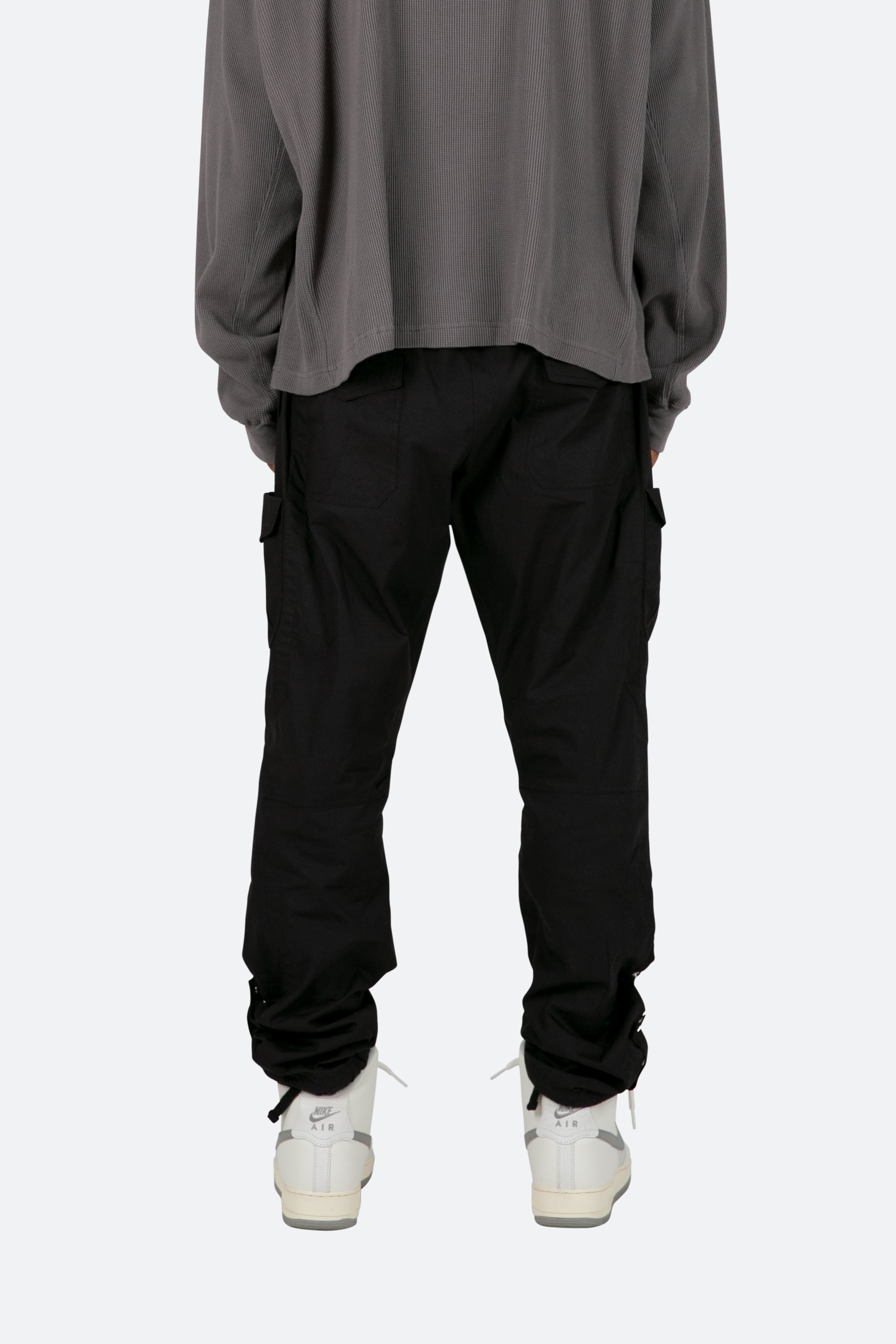 Classic Cargo Pants - Black