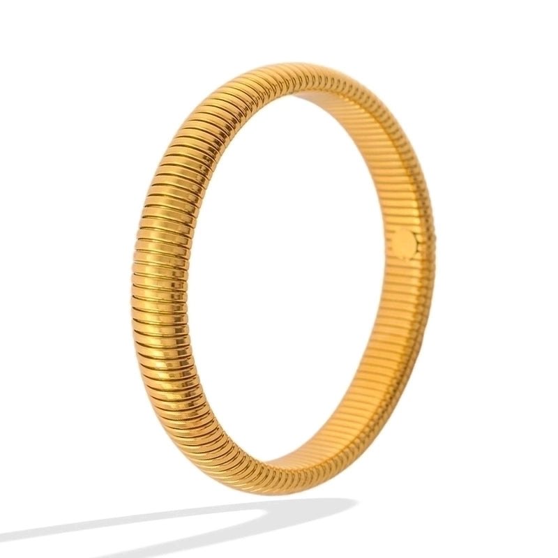 Streetwear Solid Color 304 Stainless Steel 18K Gold Plated Bangle In Bulk