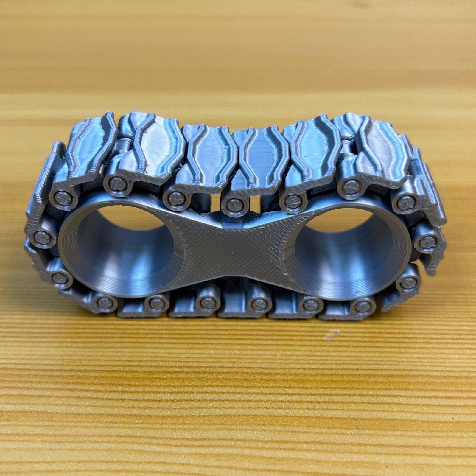 Tank Track Finger Gyroscope