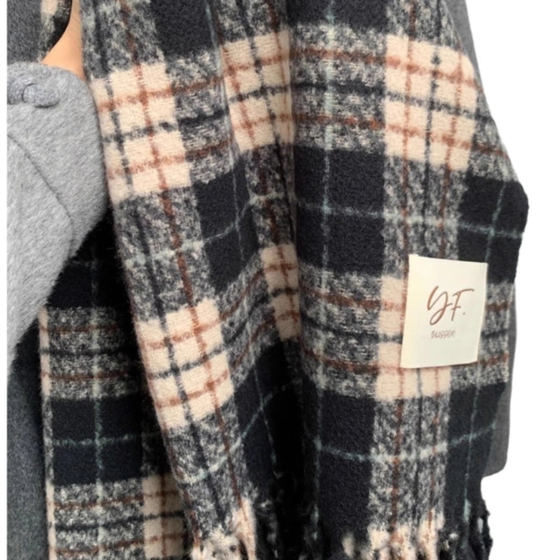 Unisex Classic Style Lattice Imitation Cashmere Scarf