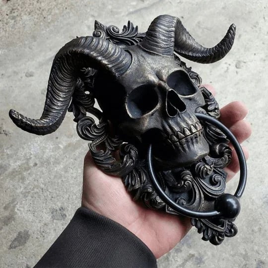 ☠️😈Baphomet Horned God Skull Hanging Door Knocker-Free Shipping