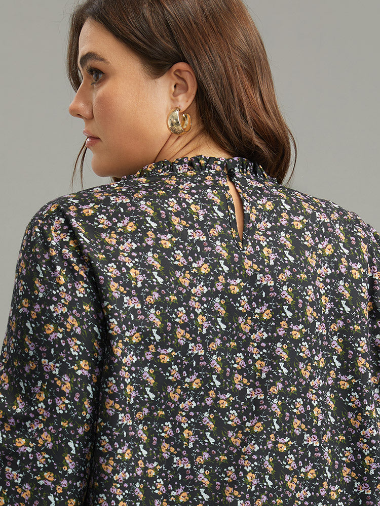 Ditsy Floral Stand Collar Pleated Blouse