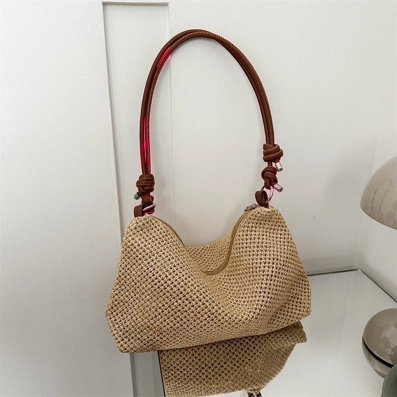 Women's Medium Straw Solid Color Classic Style Square Zipper Shoulder Bag