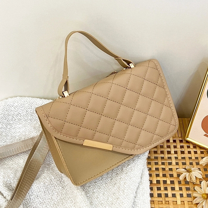 Women's Medium Pu Leather Lingge Vintage Style Classic Style Flip Cover Crossbody Bag