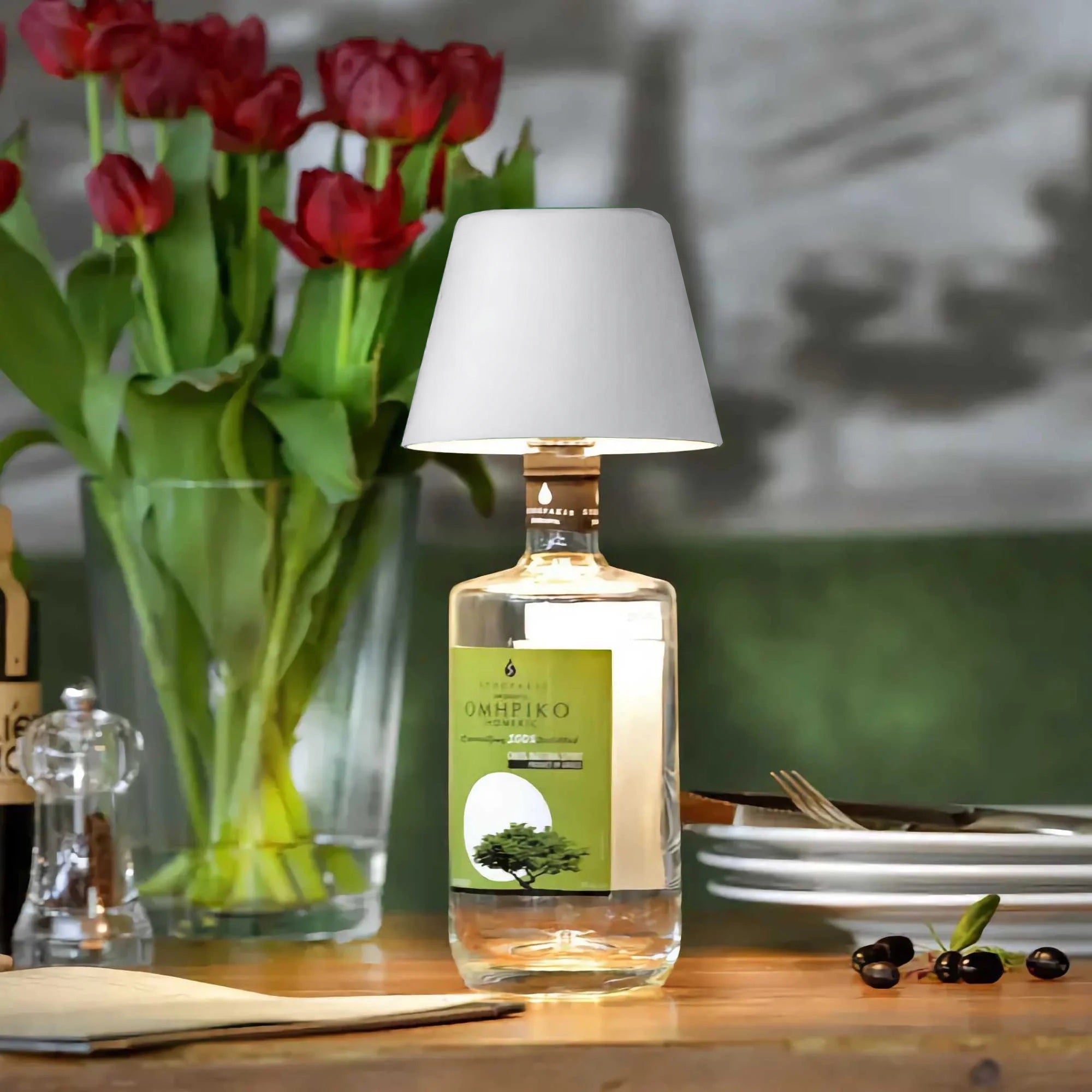 TOP 2.0 bottle light. white