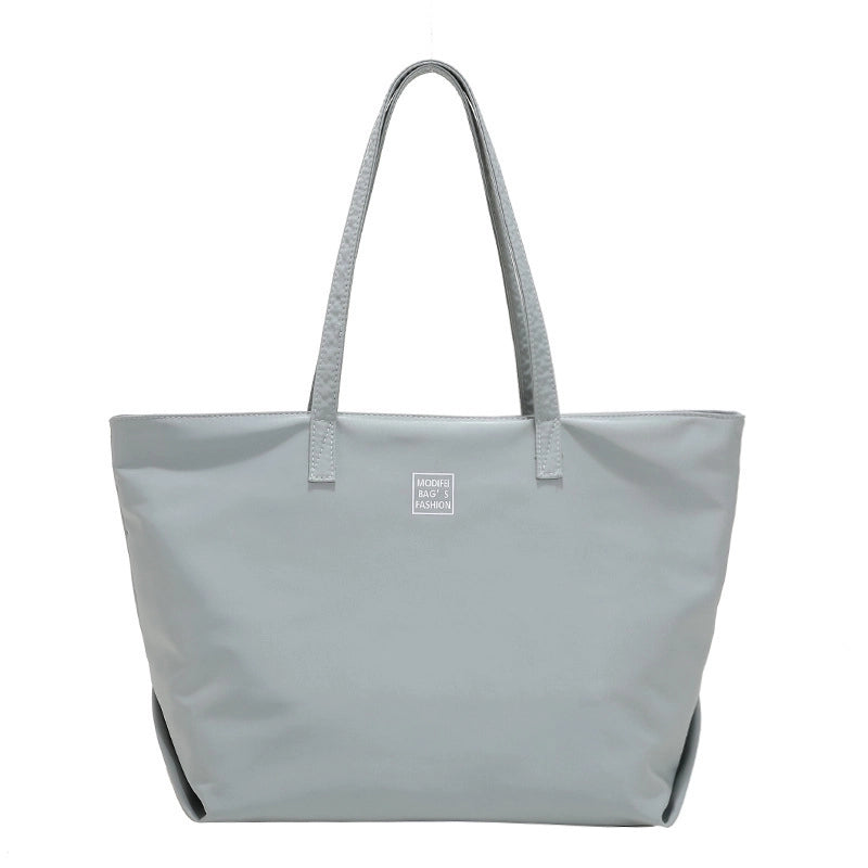 Women's Medium Nylon Solid Color Streetwear Square Zipper Underarm Bag
