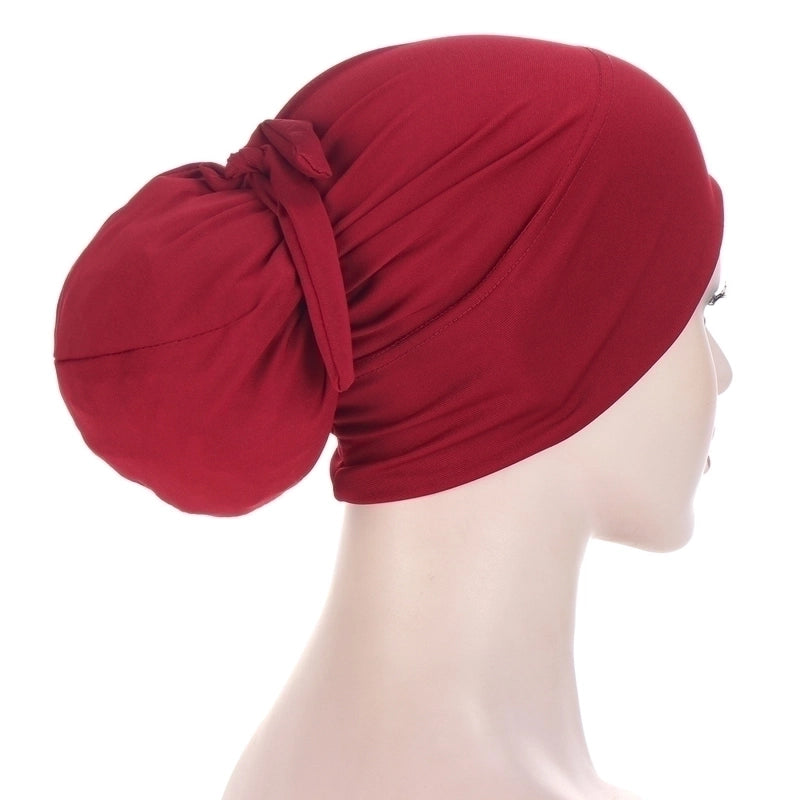 Women's Minimalist Solid Color Eaveless Beanie Hat