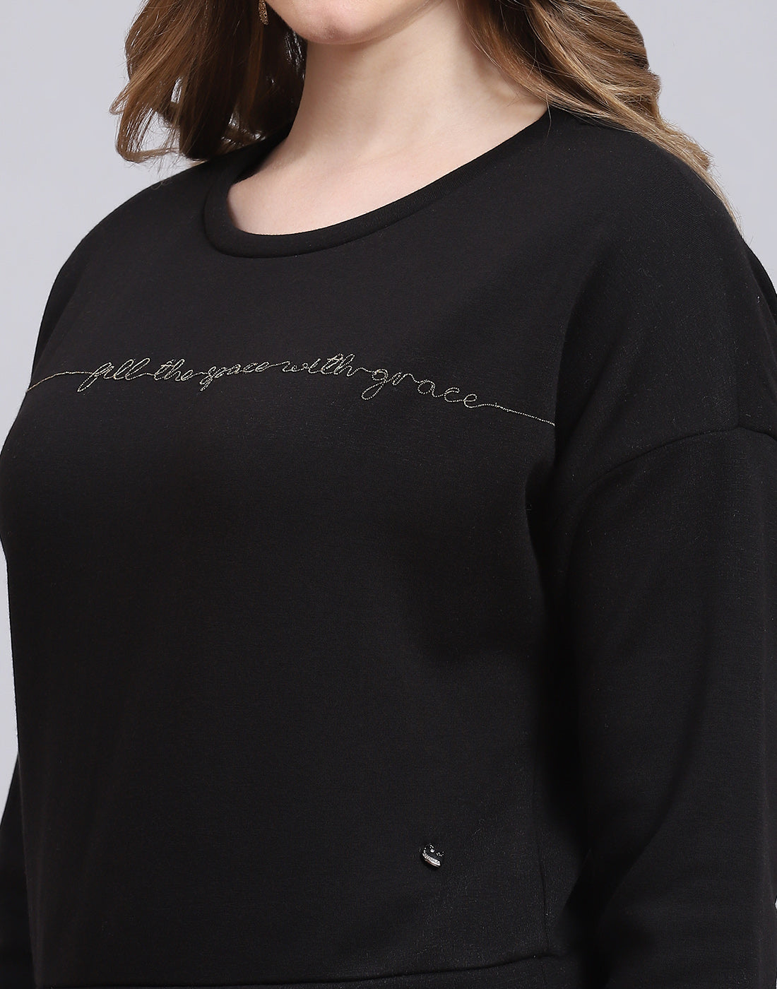 Women Black Embroidered Round Neck Full Sleeve Sweatshirt