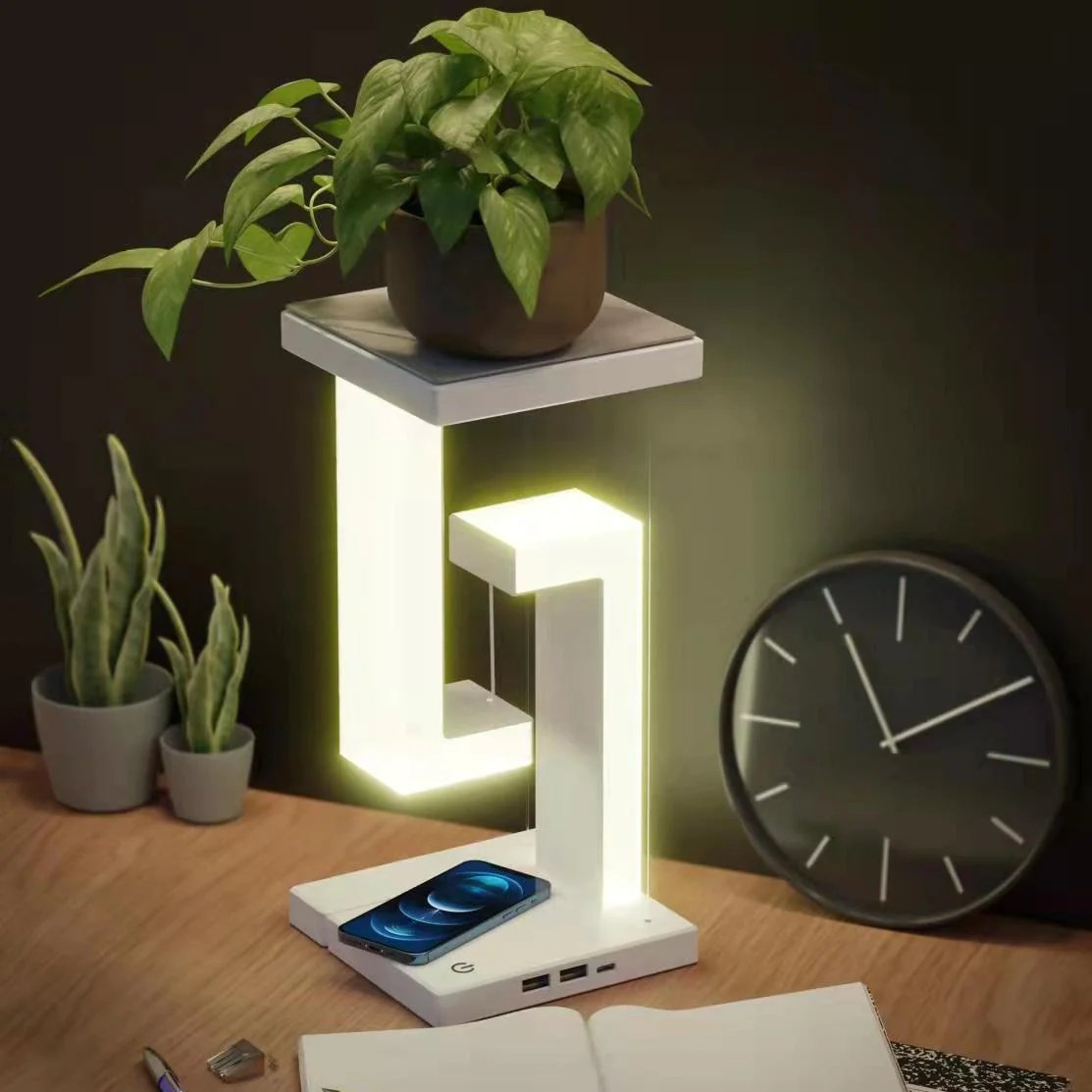 Wireless Charging Floating Lamp (Buy 2 Free Shipping)