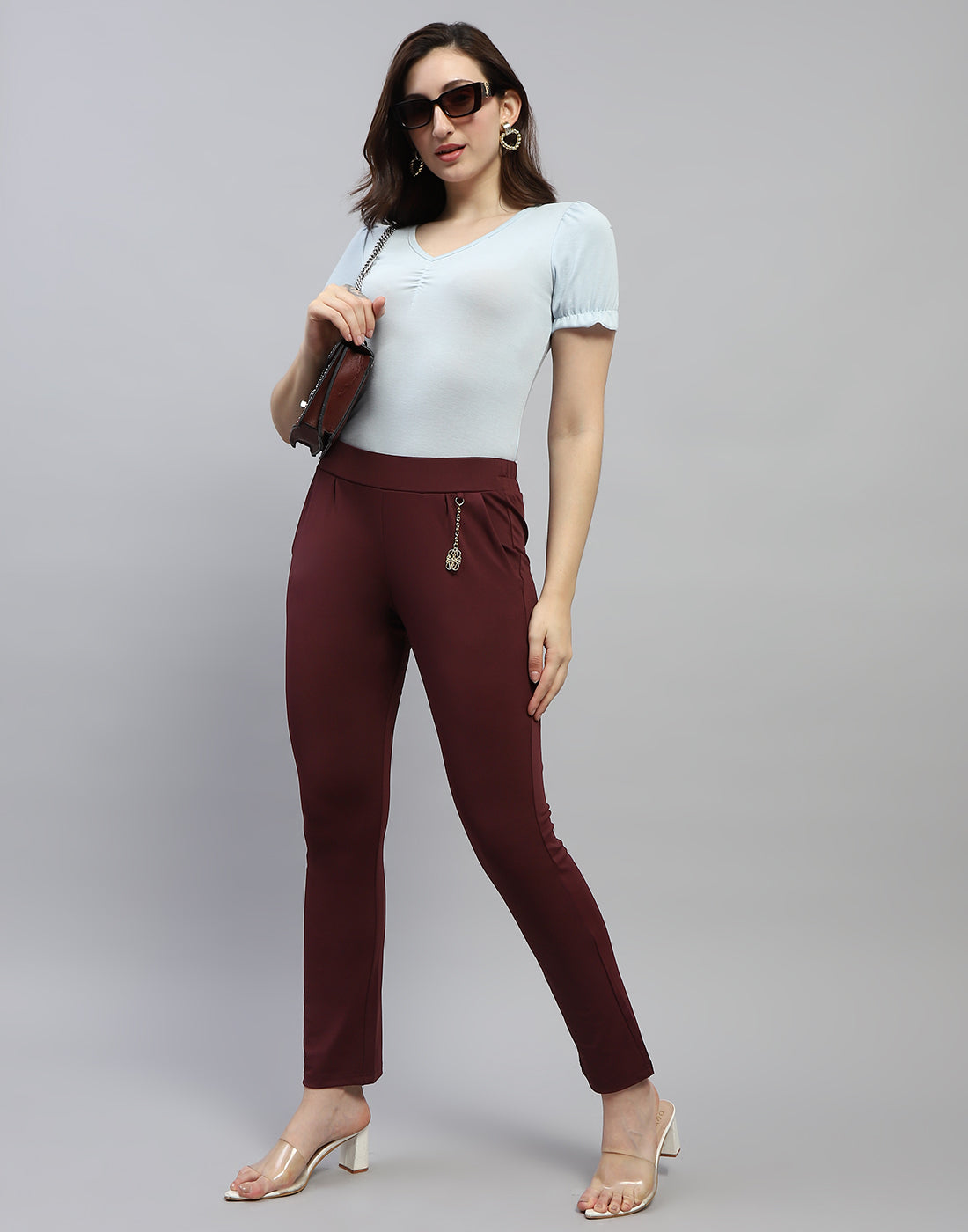 Women Maroon Solid Regular Fit Jegging