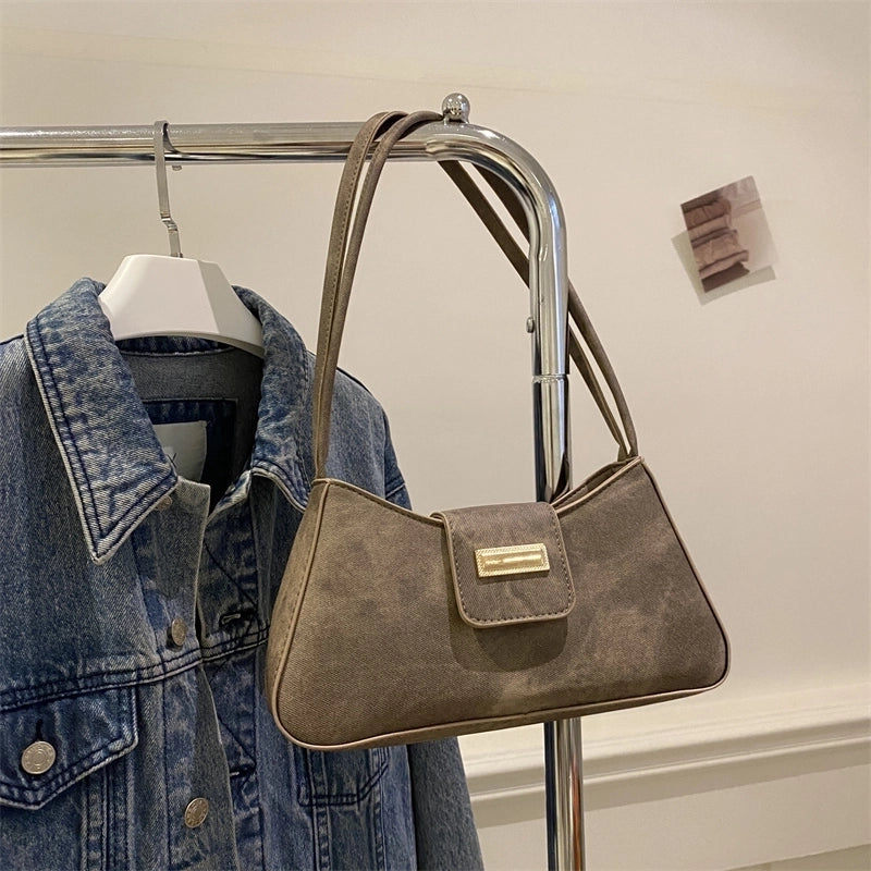 Women's Medium Pu Leather Solid Color Streetwear Zipper Underarm Bag