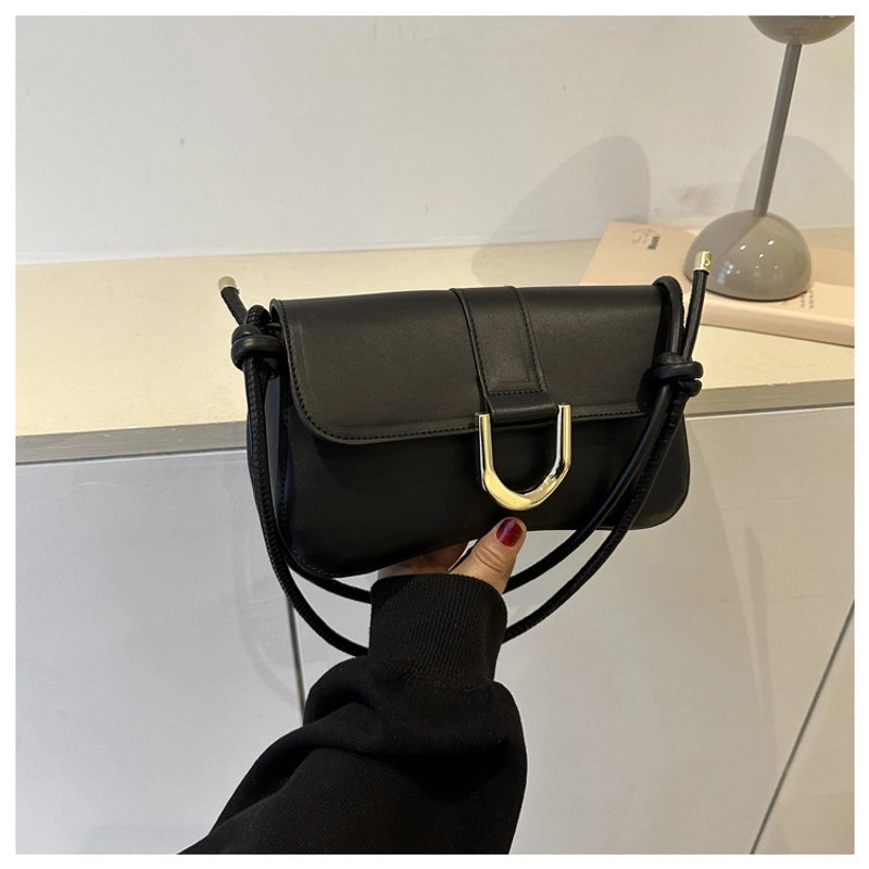 Women's Small Pu Leather Solid Color Streetwear Square Magnetic Buckle Shoulder Bag