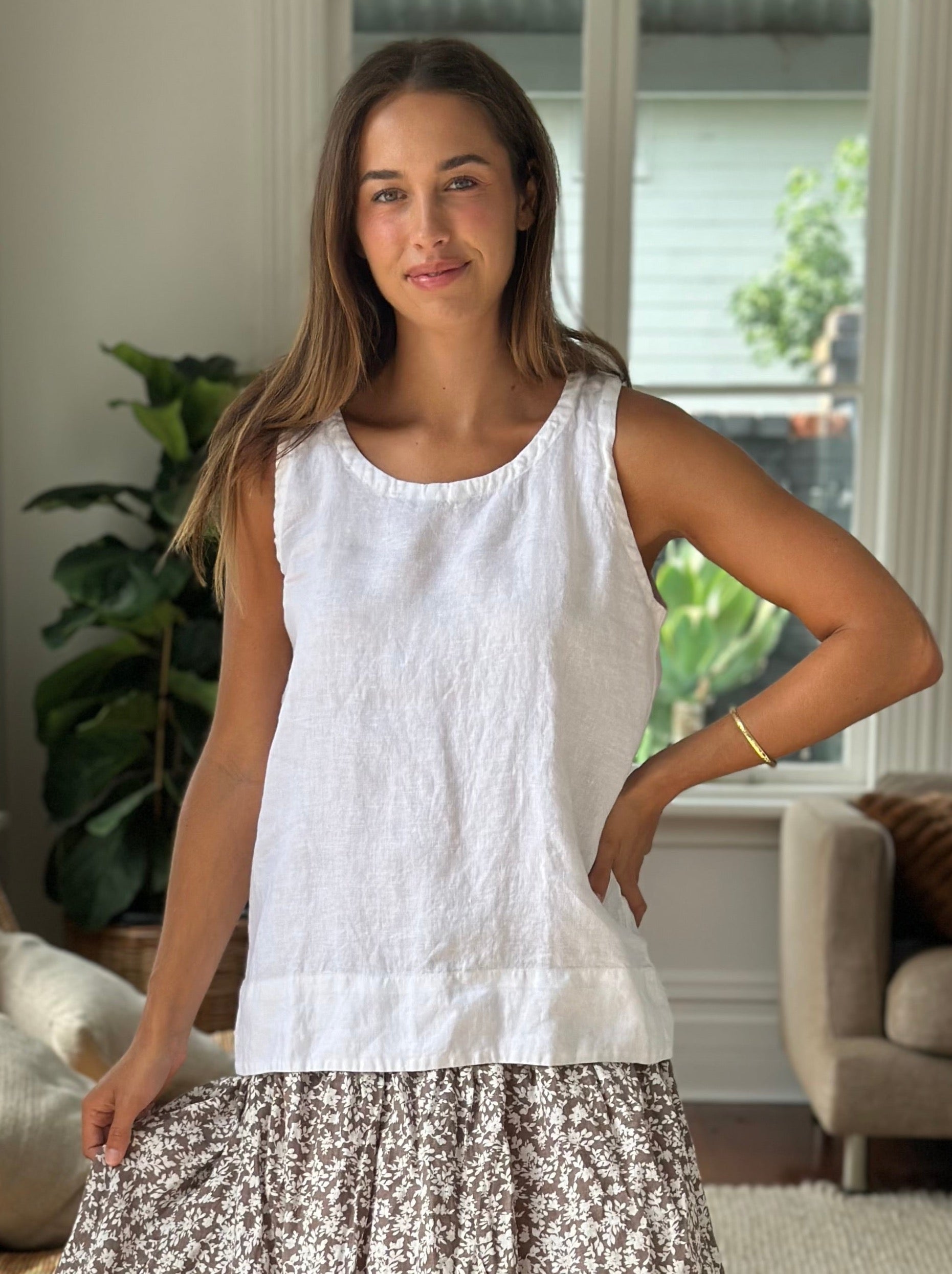 alice tank-white linen
