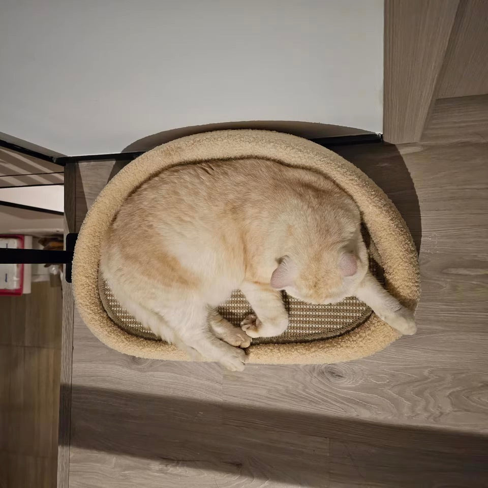 No Mess Couch