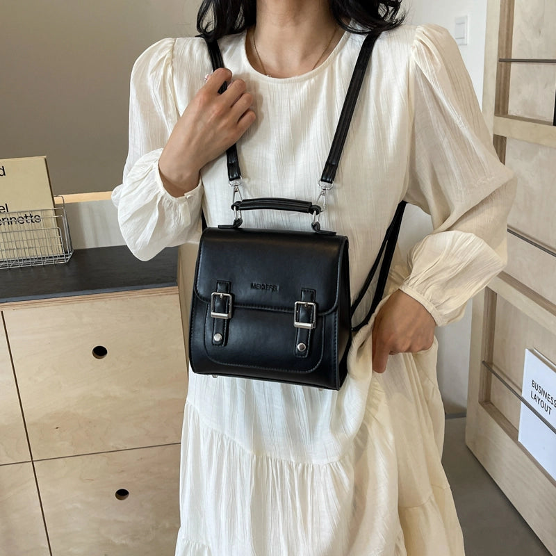 Women's Medium Pu Leather Solid Color Preppy Style Classic Style Sewing Thread Flip Cover Fashion Backpack