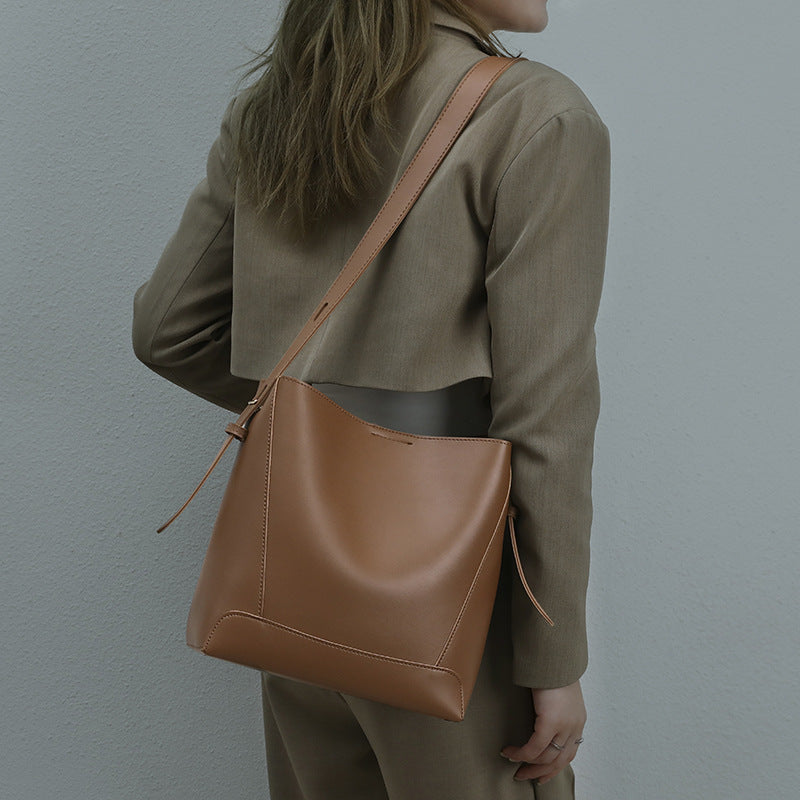 Large Capacity  Fashion Bucket Shoulder Bag