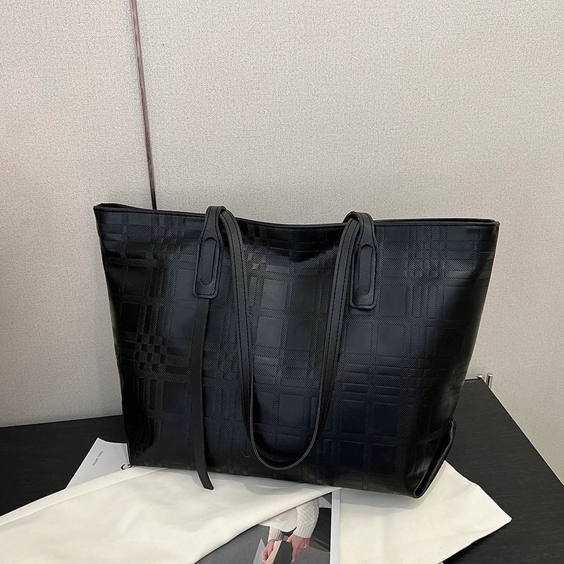 Women's Pu Leather Solid Color Streetwear Square Zipper Tote Bag