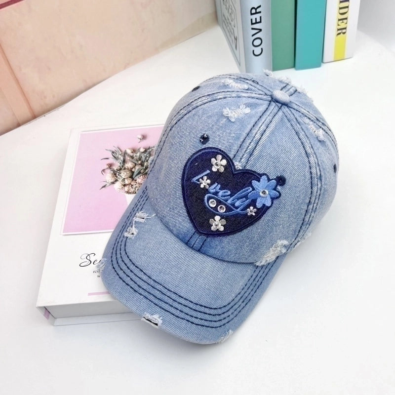 Women's Retro Sweet Color Block Embroidery Curved Eaves Baseball Cap