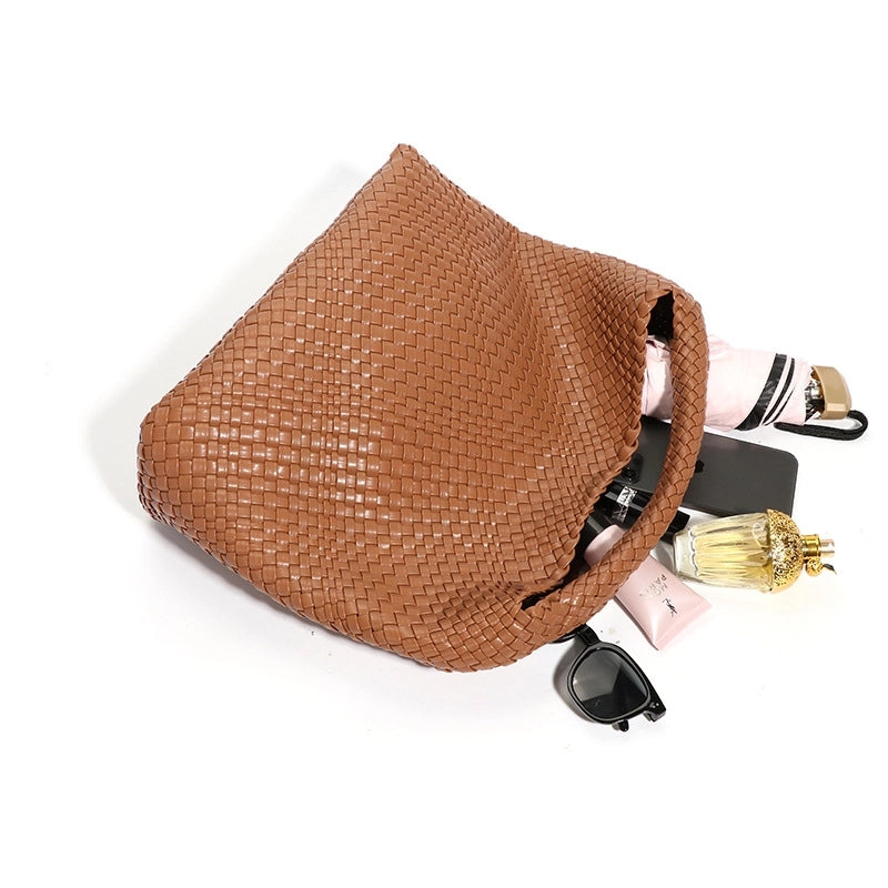 Women's Large All Seasons Pu Leather Solid Color Vacation Square Magnetic Buckle Tote Bag