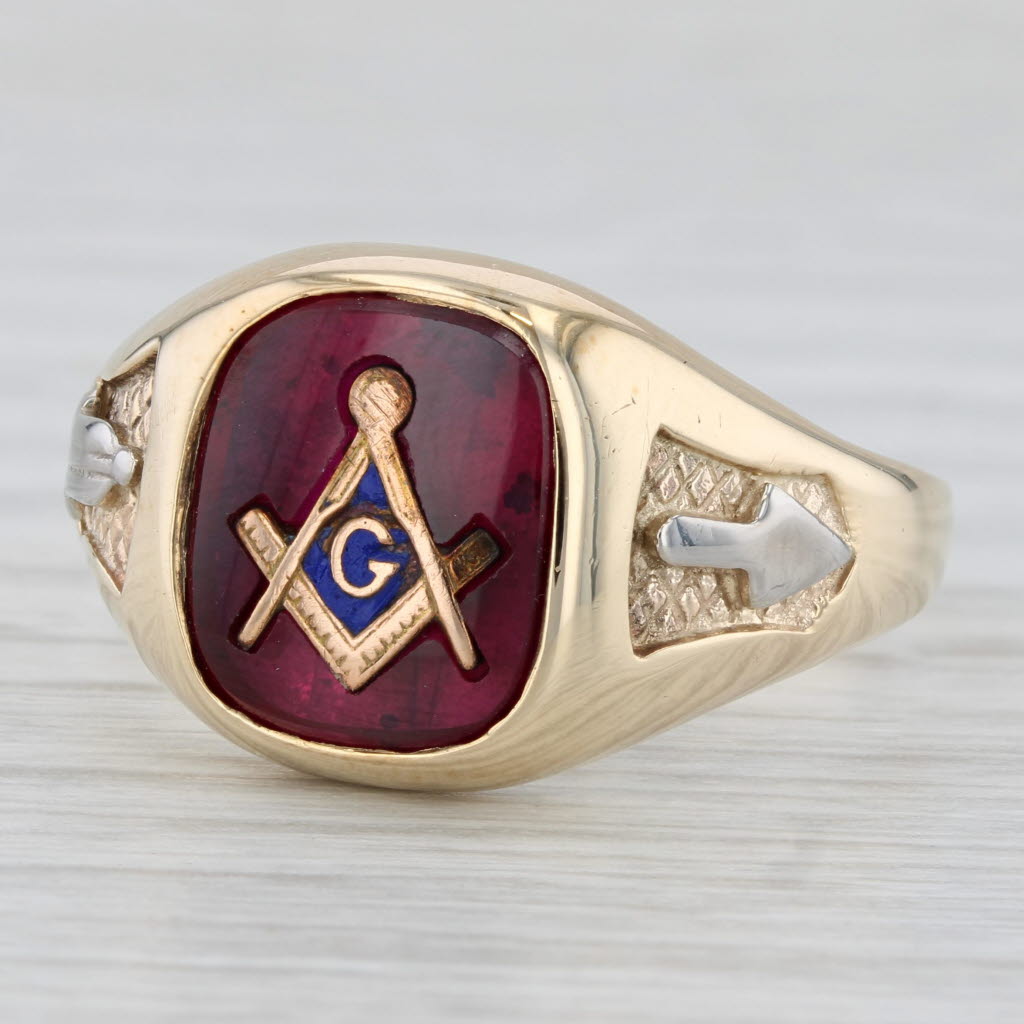 Masonic Square Compass Signet Ring 10k Gold Lab Created Ruby Vintage Blue Lodge