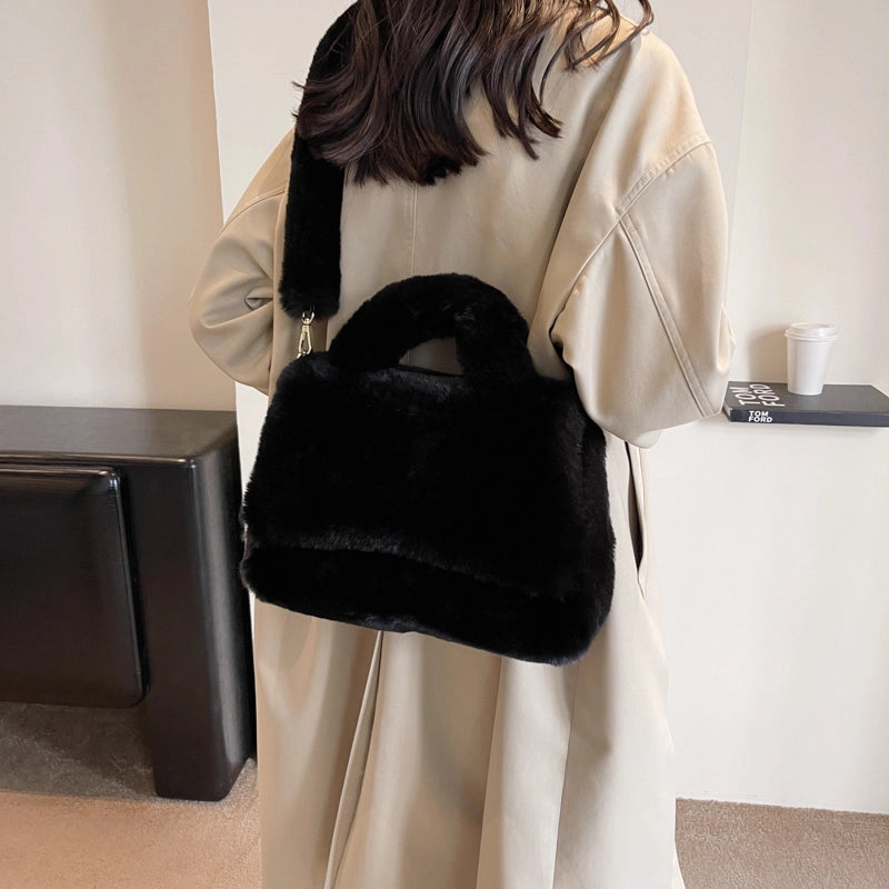 Women's Plush Solid Color Cute Basic Sewing Thread Square Flip Cover Square Bag