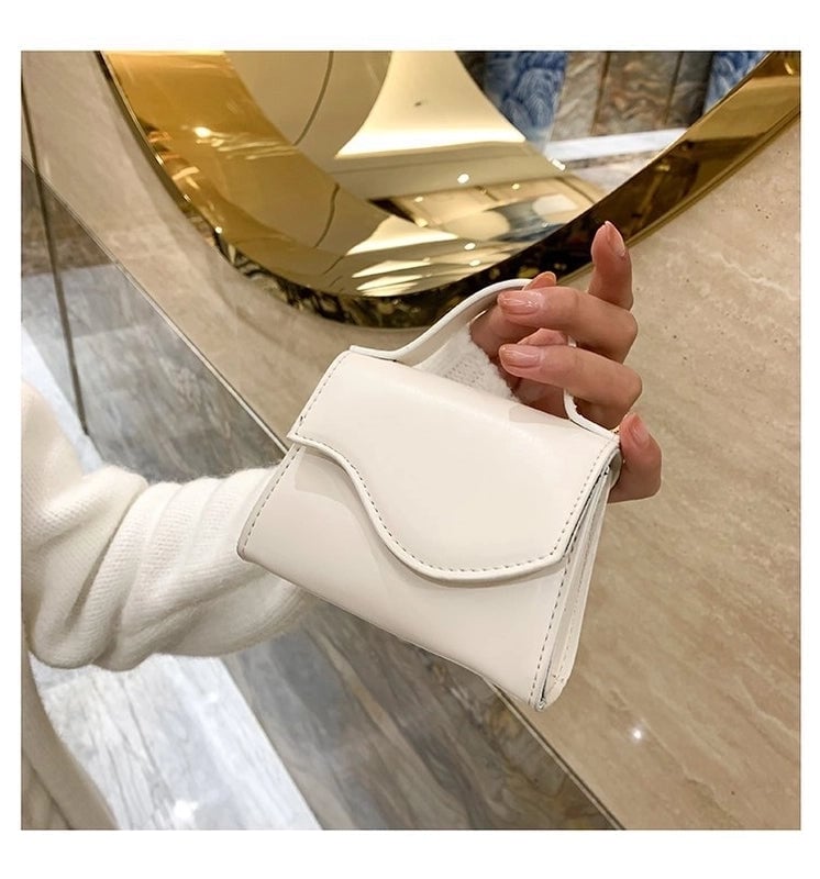Women's Mini Pu Leather Solid Color Streetwear Square Flip Cover Square Bag