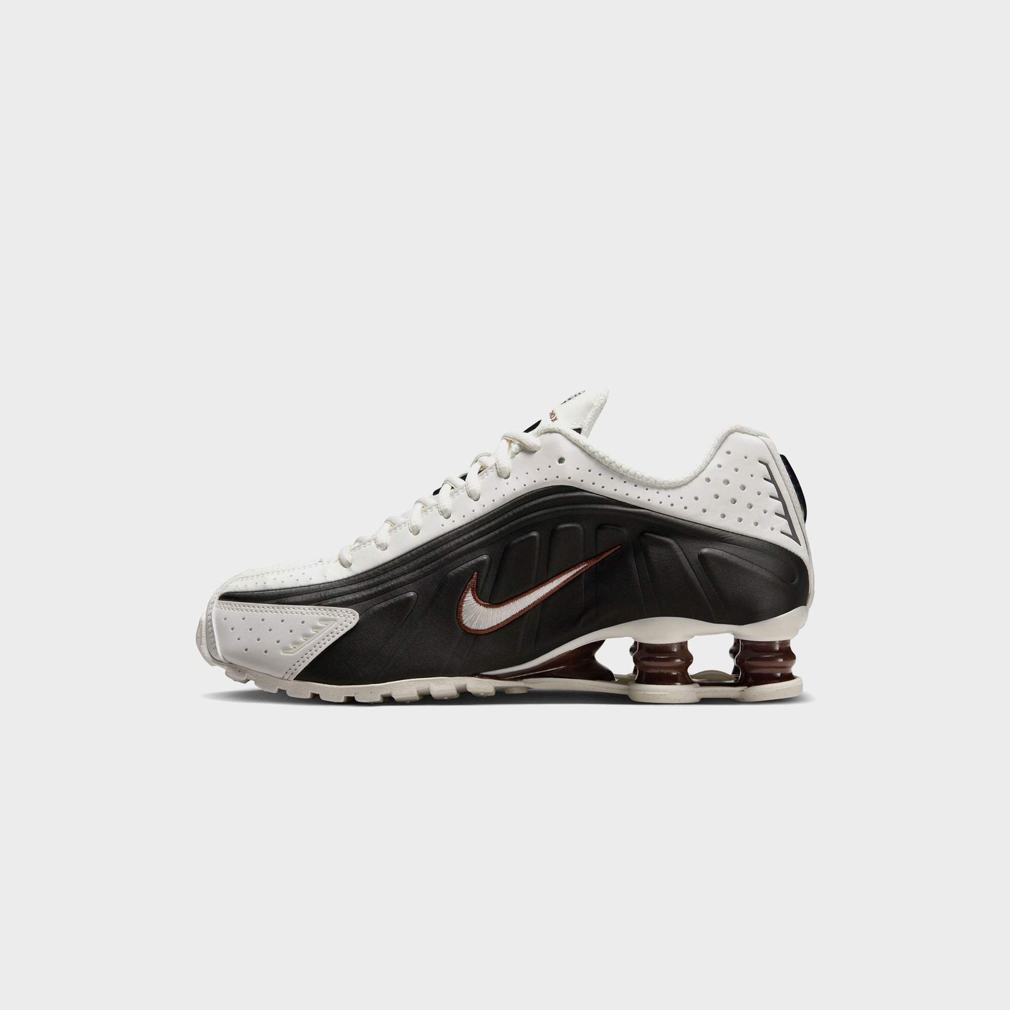 Nike WMNS Shox R4  - Sail / Black / Fauna Brown / Sail