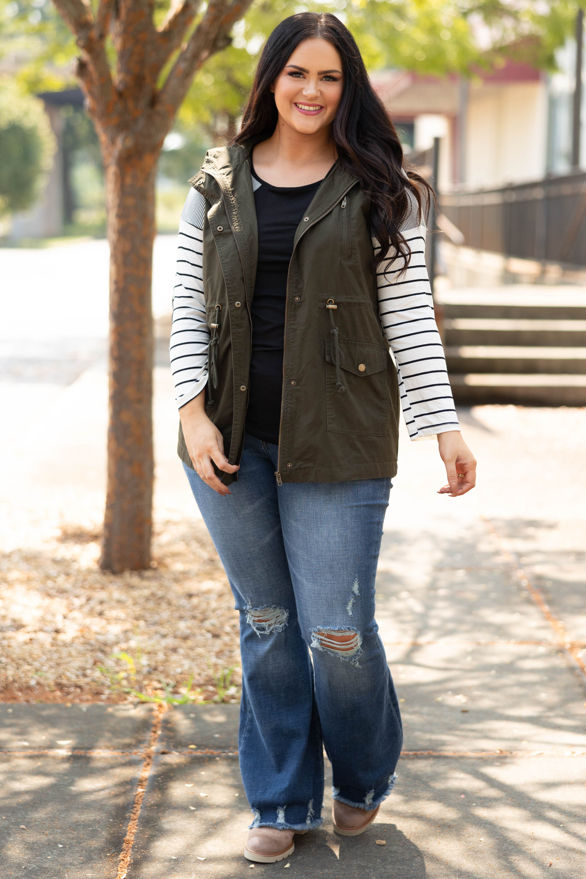 So Carefree Vest. Dark Olive