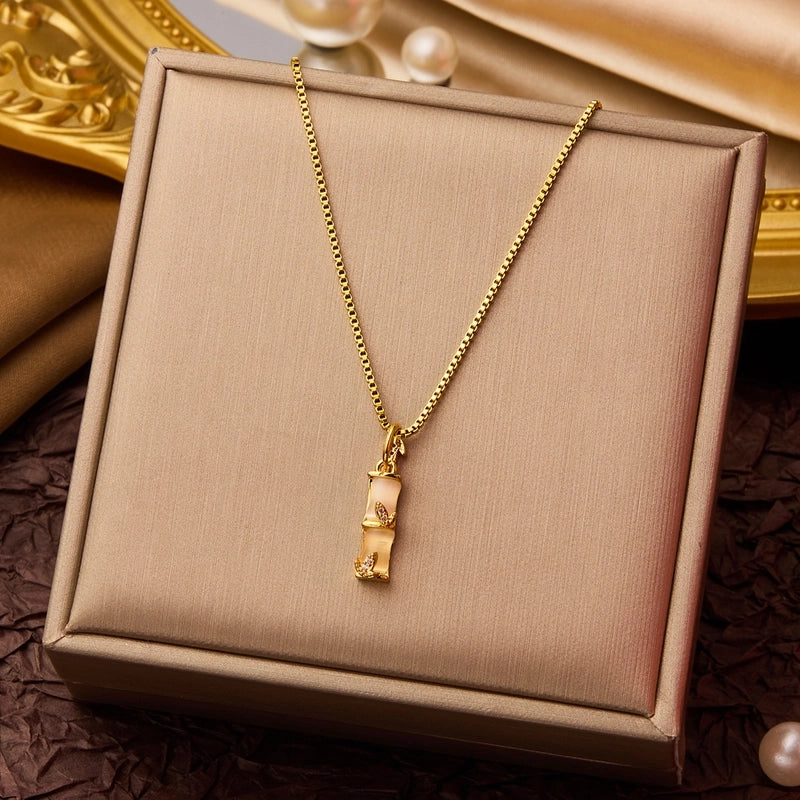 Elegant Minimalist Geometric Flower Bow Knot Titanium Steel Plating Pendant Necklace