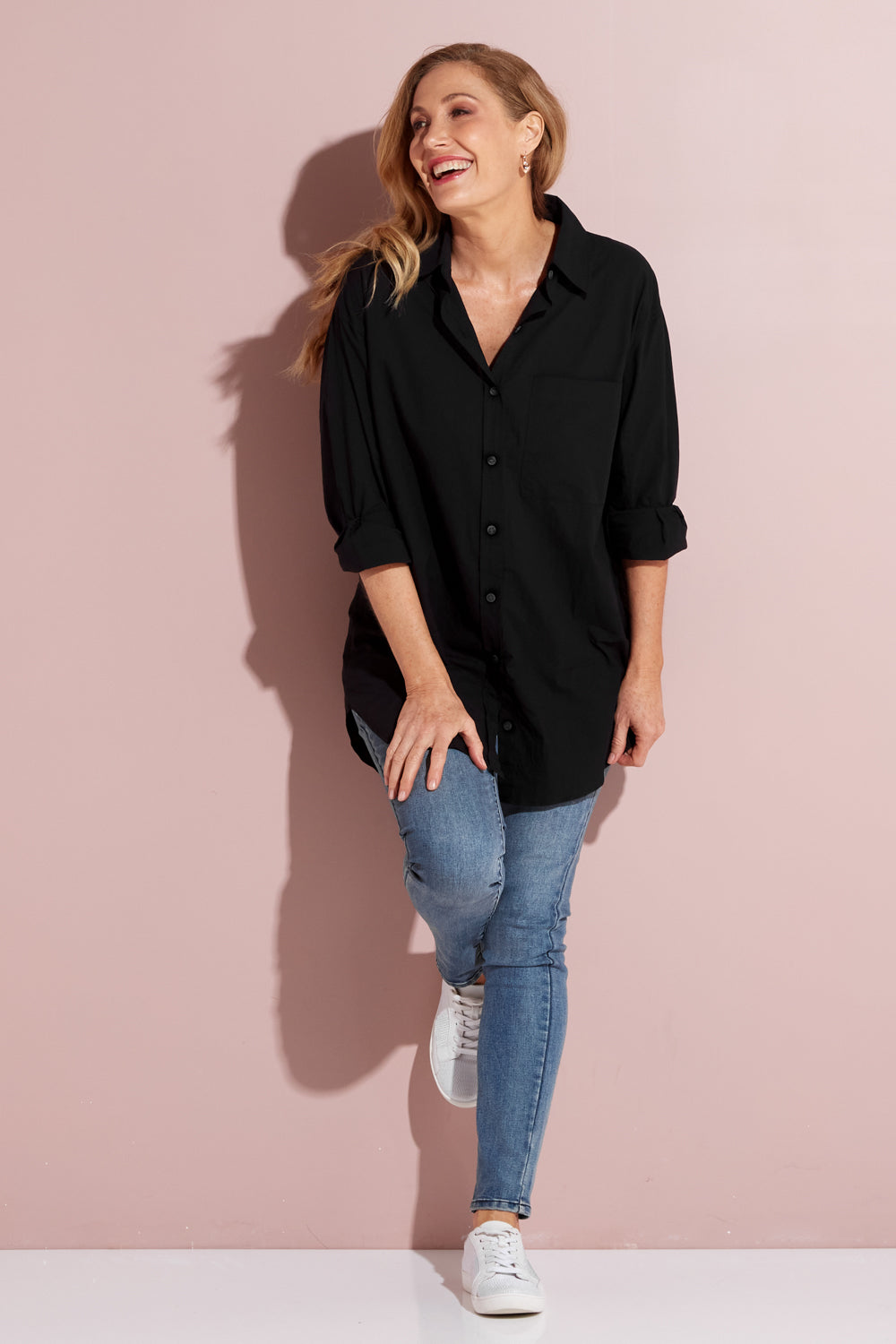 The Tulio Cotton & Linen Shirt - Black