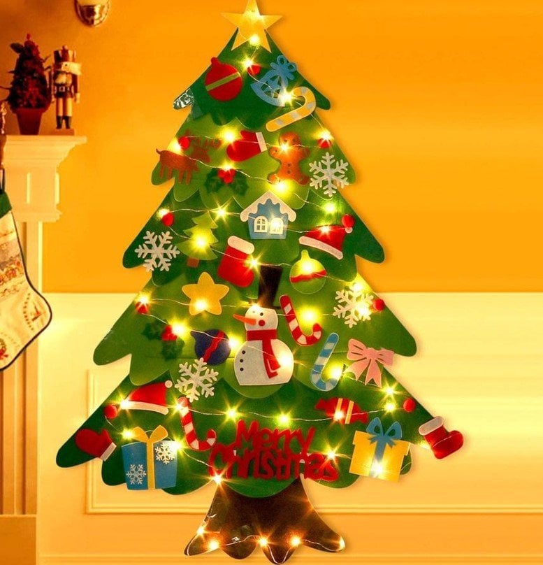 🧒🎄Felt Christmas Tree Set With 32PCS Ornaments Wall Hanging Tree & 35LED String Lights