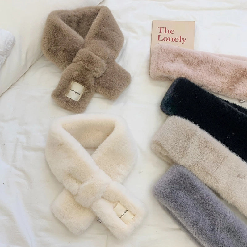 White Logo Plush Collar Scarf For Women Autumn And Winter  Warm Fashion All-match Cross Scarf