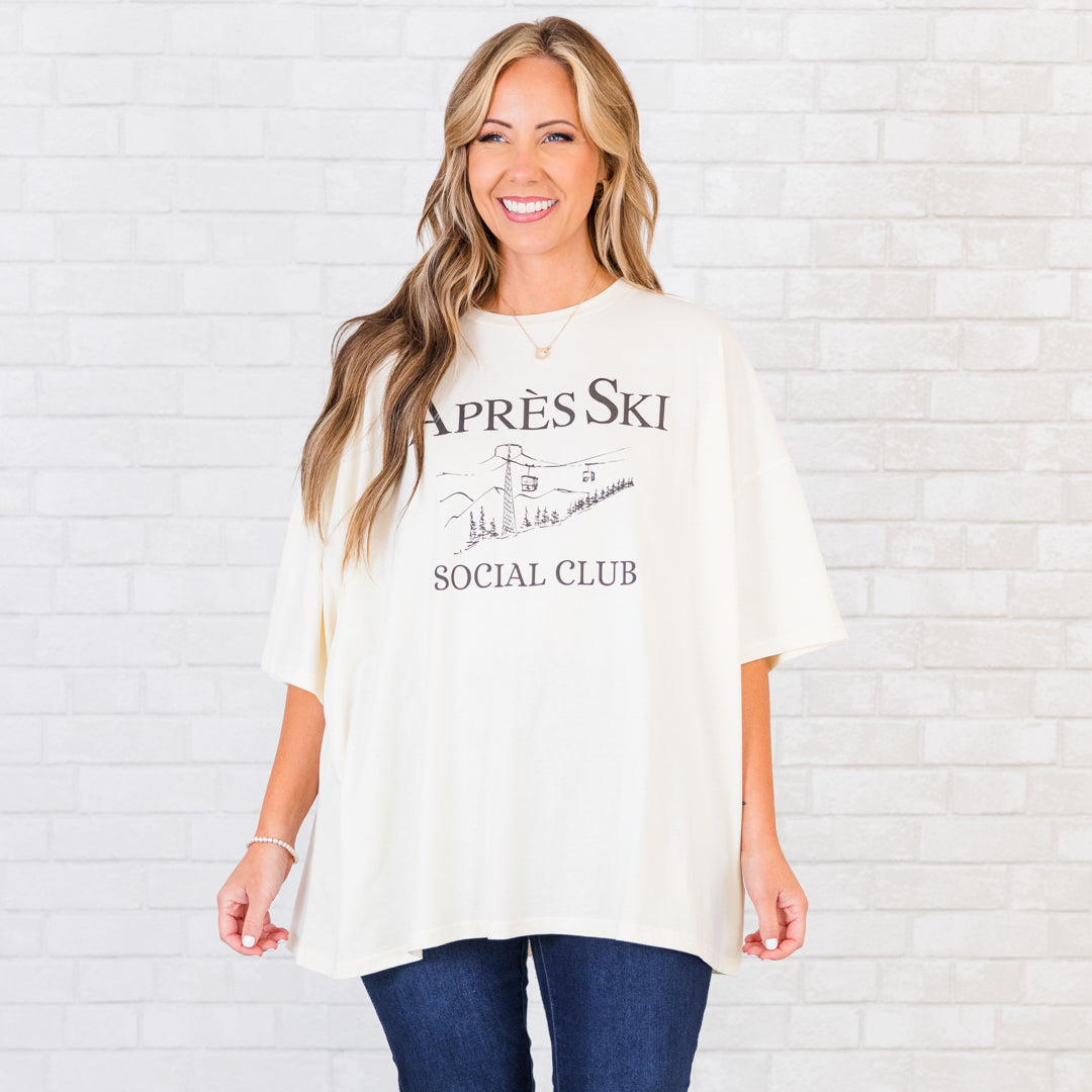 Ski Bum Boyfriend Tee. Ivory