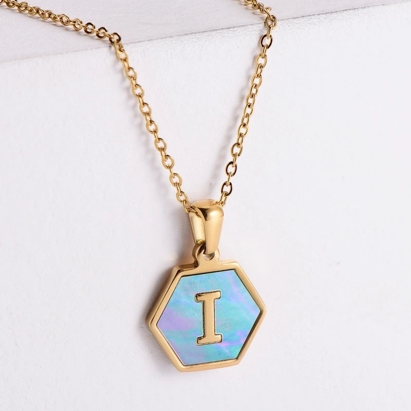 304 Stainless Steel 18K Gold Plated Minimalist Plating Letter Shell Pendant Necklace