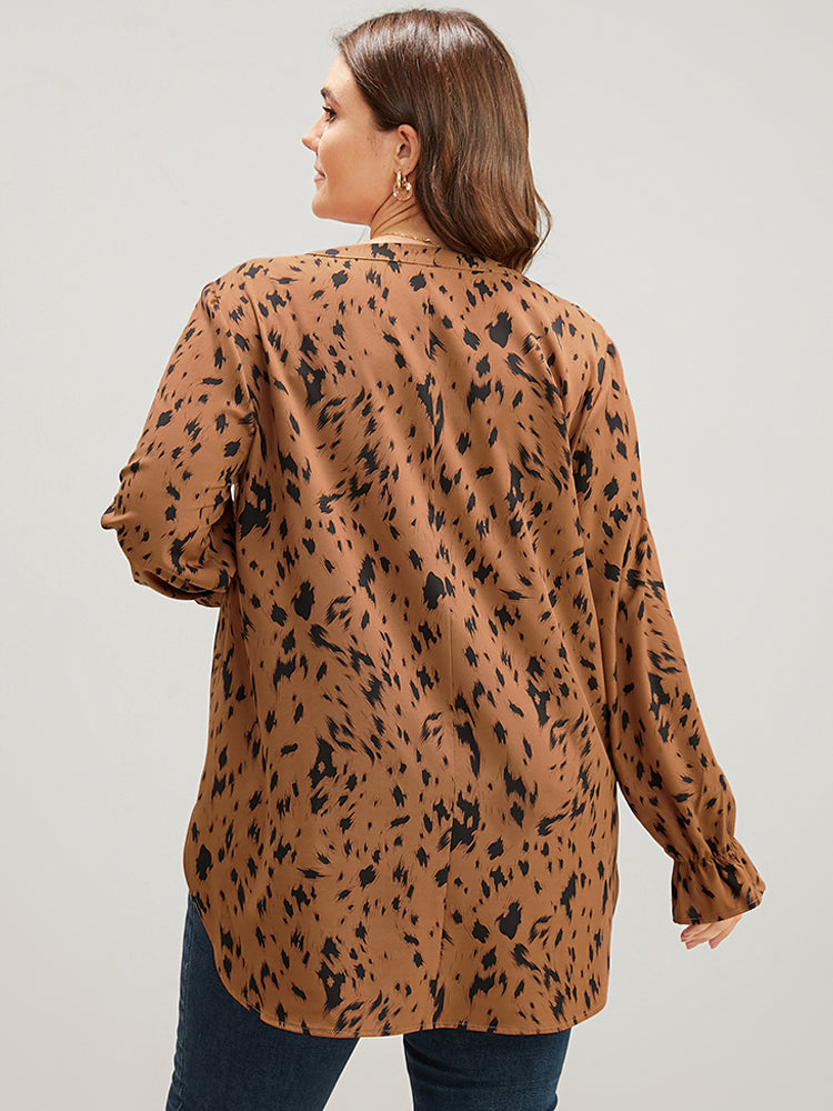 Leopard Print Button Up Split Hem V Neck Blouse