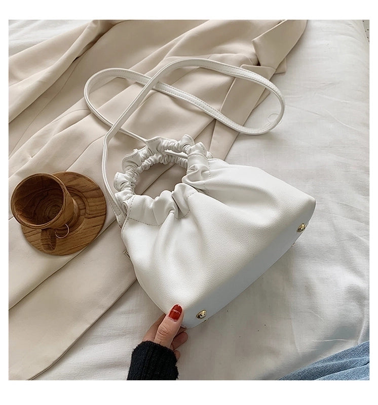 Retro Shoulder Bag Soft Fold Ring Dumpling Bag Simple Messenger Bag Large Capacity