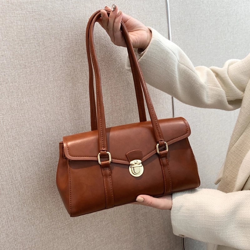 Women's Medium Pu Leather Solid Color Elegant Lock Clasp Underarm Bag