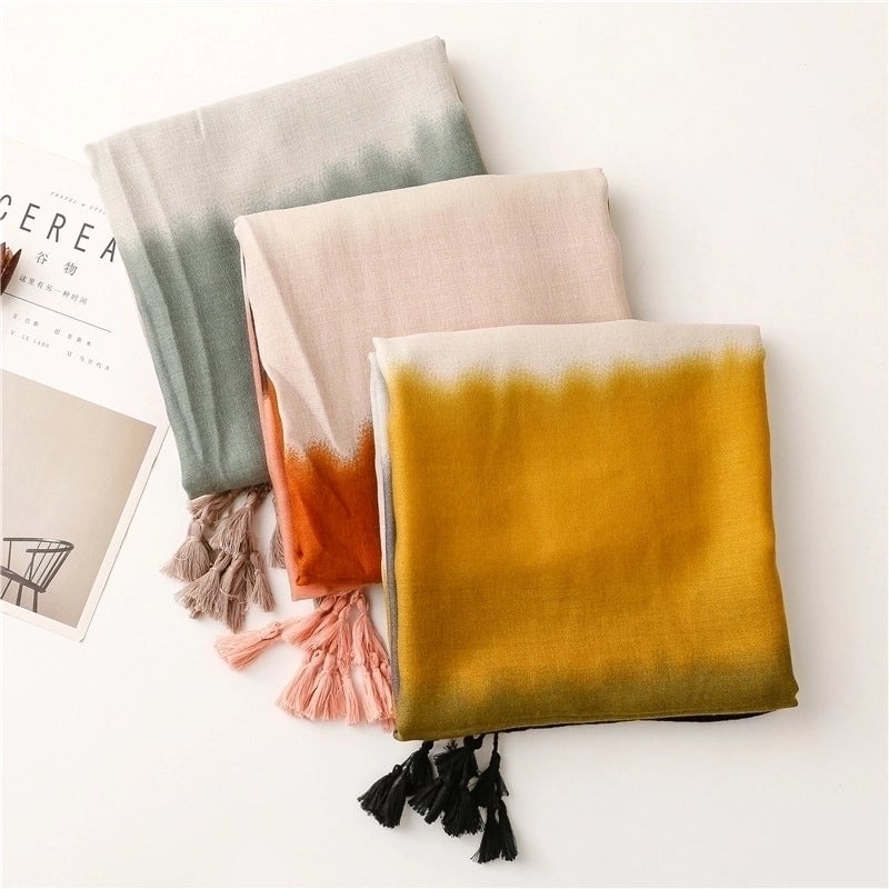 Women's Elegant Stripe Imitation Cotton And Linen Polyester Winter Scarves