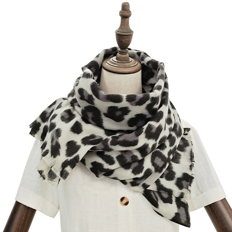 New Autumn And Winter Fashion Cashmere Scarf Women's Classic Leopard Long Thickened Warm Shawl