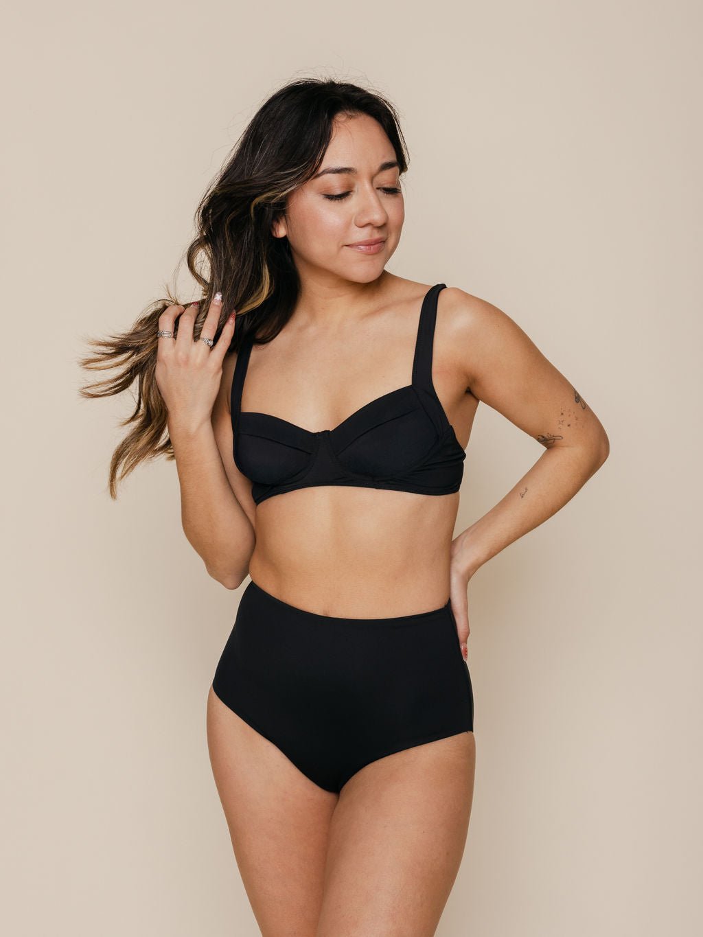 Soft Underwire Top in Black