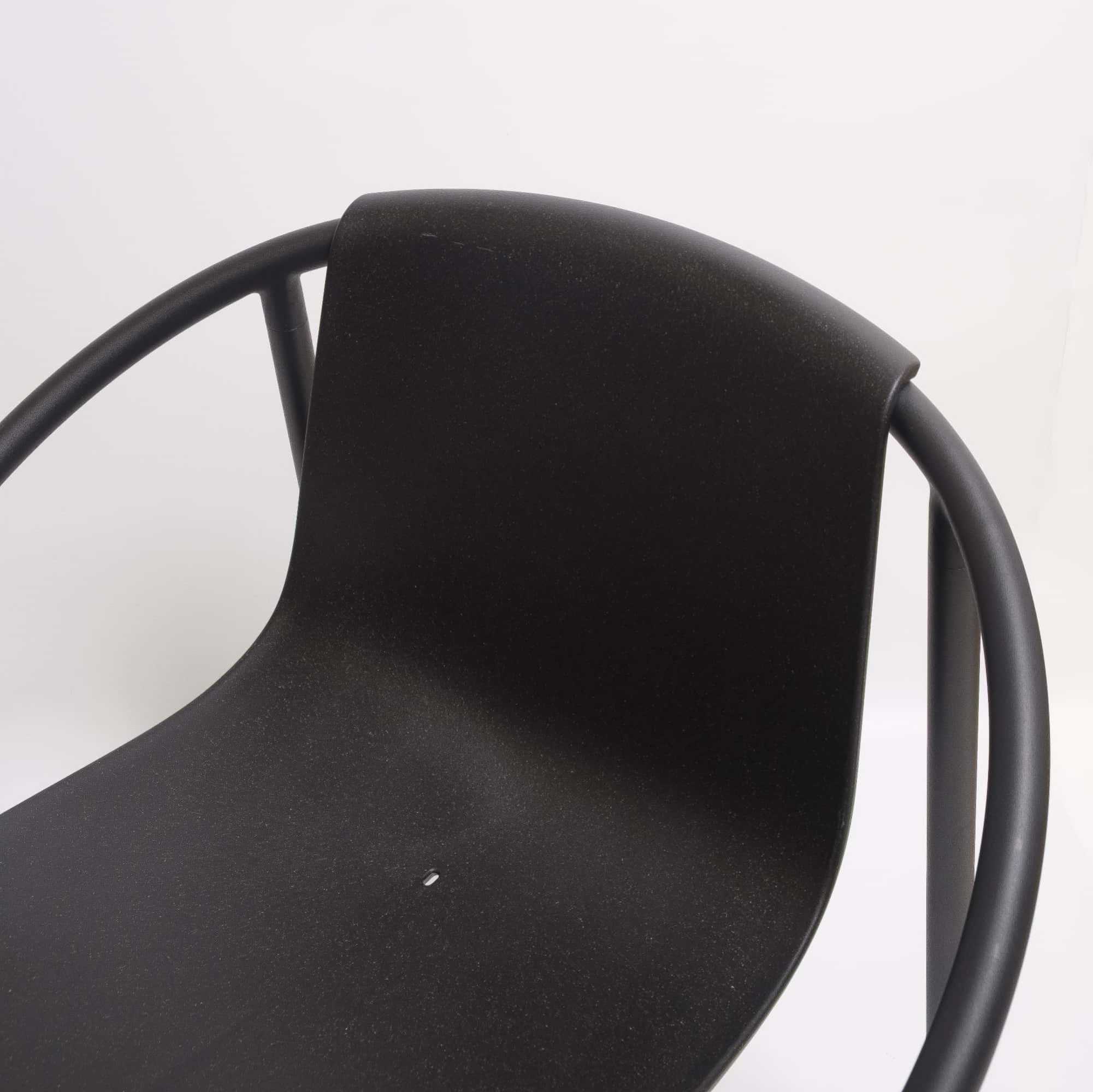 refurbished | Umbra Ringo Chair. black