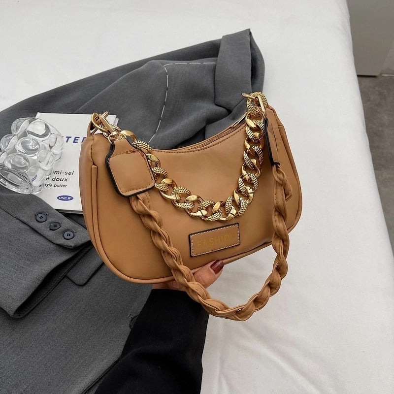 Women's Medium Pu Leather Solid Color Preppy Style Classic Style Dumpling Shape Zipper Shoulder Bag