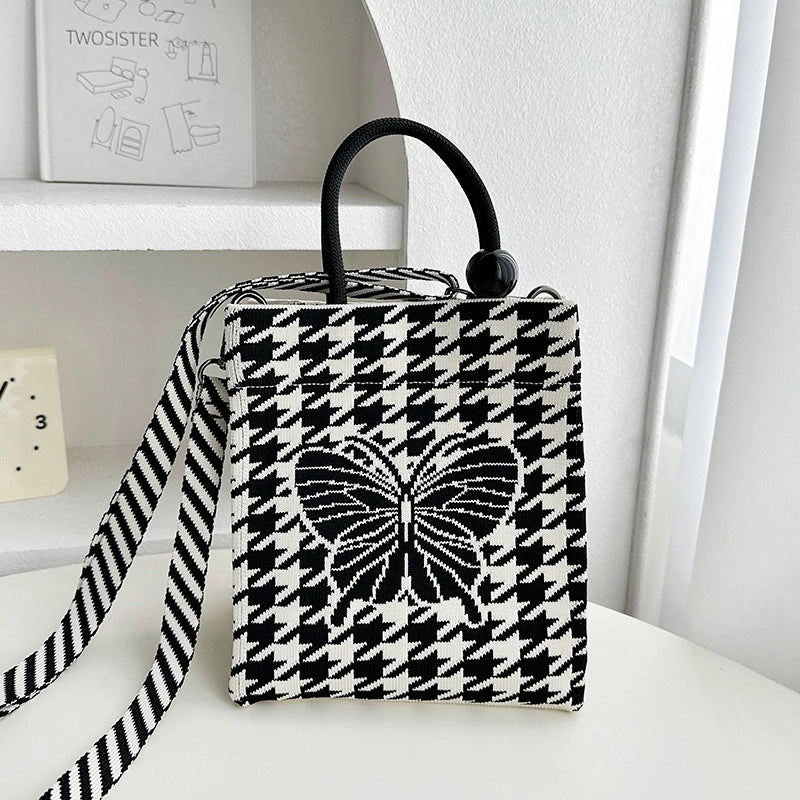 Women's Medium Polyester Butterfly Streetwear Square Magnetic Buckle Handbag